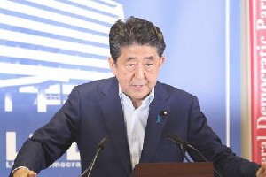 突发!安倍晋三中枪，心肺停止!